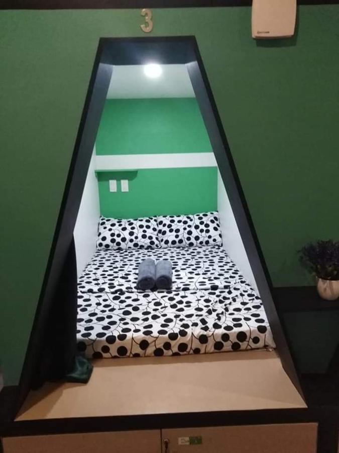 Napsule Suites Davao City Buitenkant foto