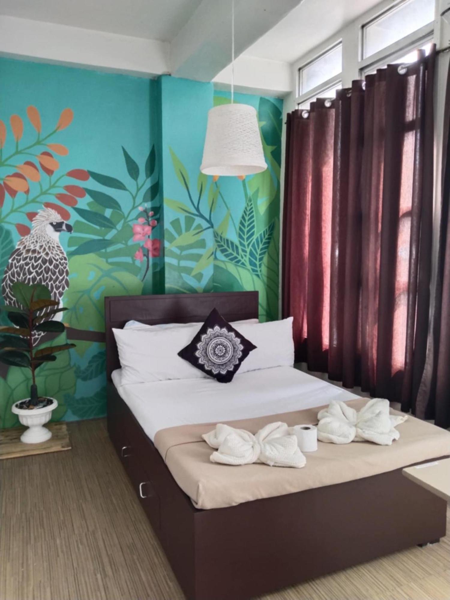 Napsule Suites Davao City Buitenkant foto